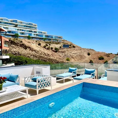 Luxury 3 Bedroom Penthouse Apartment Fuengirola