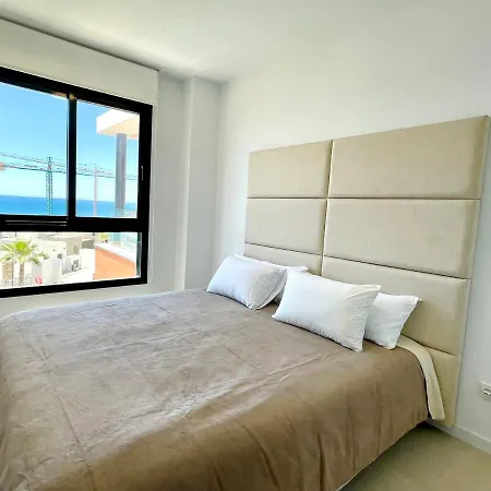 Luxury 3 Bedroom Penthouse アパート