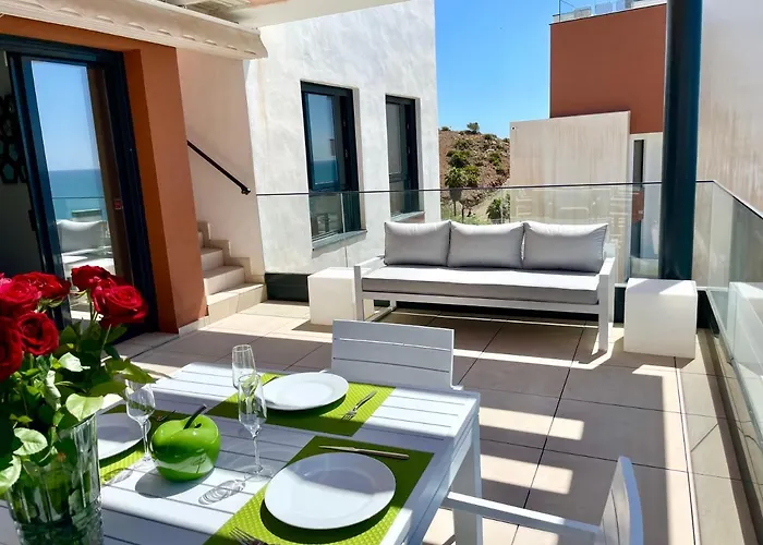 Luxury 3 Bedroom Penthouse Apartment Fuengirola